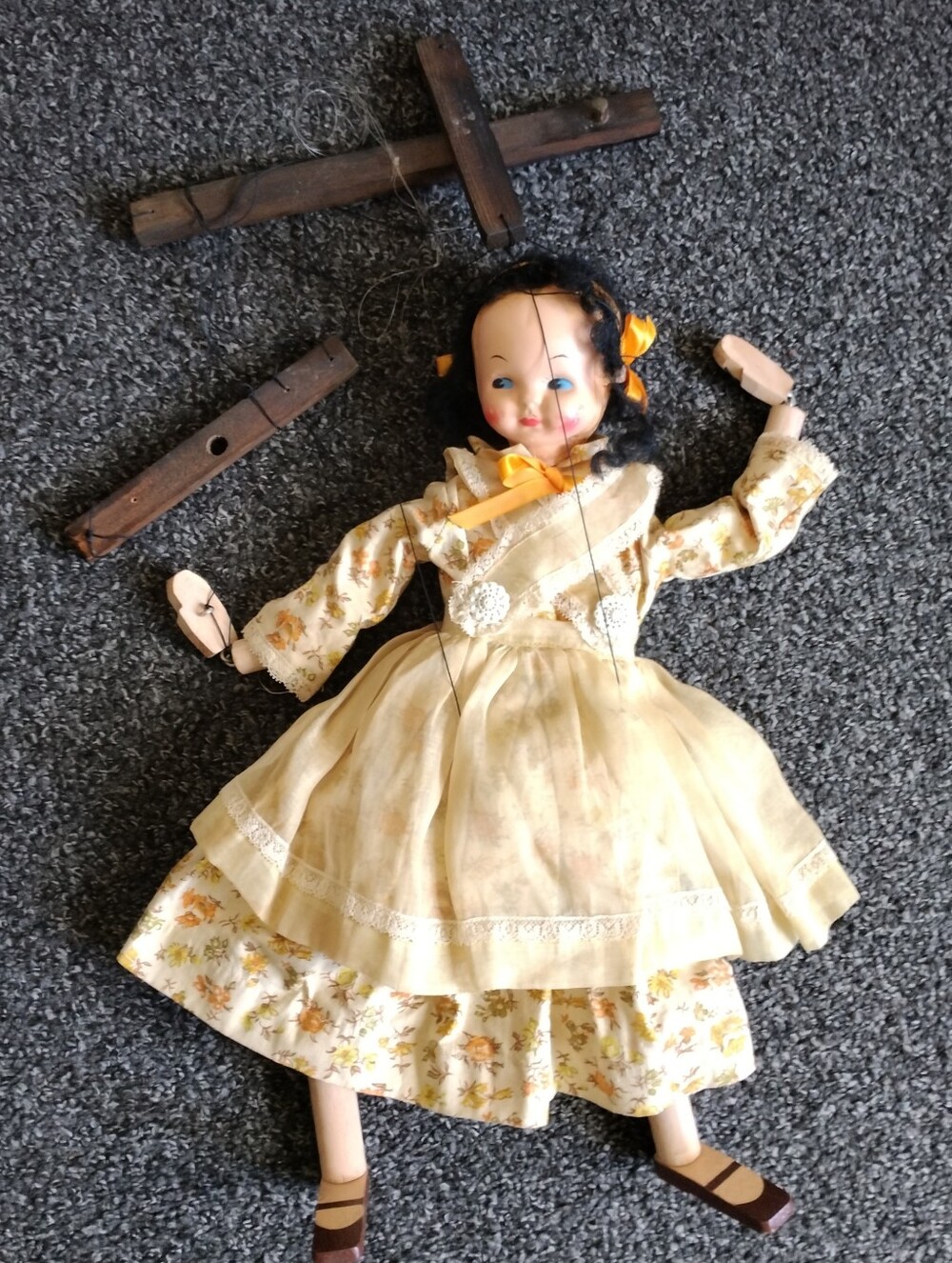 Haunted Antique Marionette Puppet Doll Vintage Creepy Moving Toy Girl In Dress